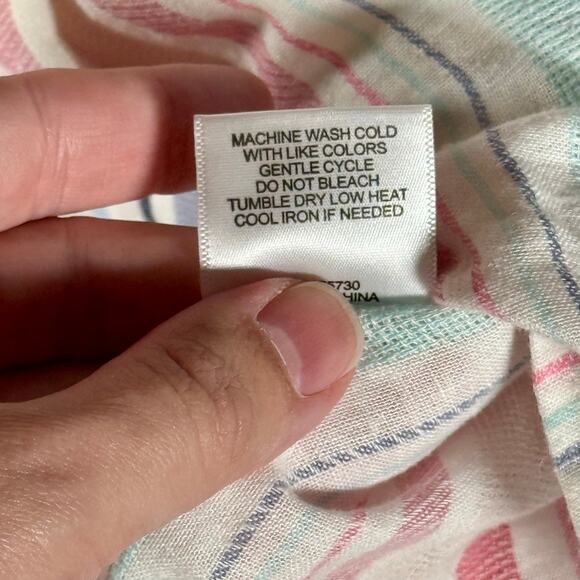 Jane and Delancey Women's 1X Linen Blend Roll Sleeve Button Front Blouse READ - Picture 7 of 12